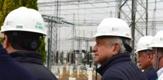 The president tours a CFE facility