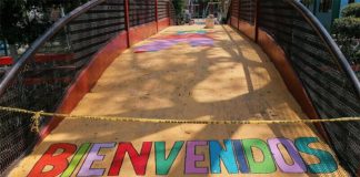 A park in Morelos, closed with caution tape during the pandemic.