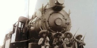Zapatistas hijack a train bound for Cuernavaca