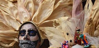 Day of the Dead Catrina face painting in Puebla city