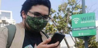 Mexico City resident on free-wifi