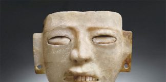 This Teotihuacán mask was one of the artifacts that INAH said was a fake.