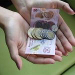 Coparmex said the base salary should gradually increase up to 228.75 pesos ($10.65) a day by 2024.