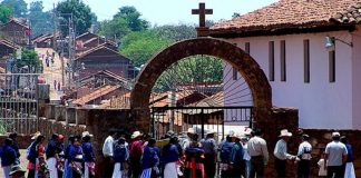 The victims' bodies were found near the town of Tarecuato.