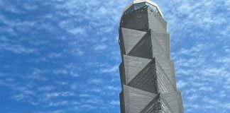 Journalist San Martín outside the control tower at the Felipe Ángeles airport.