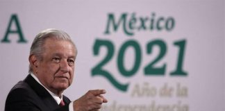 President López Obrador defended the plan to eliminate several government agencies.