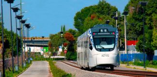 The train runs between Puebla city and Cholula, a tourist destination and home of the Tlachihualtepetl pyramid.