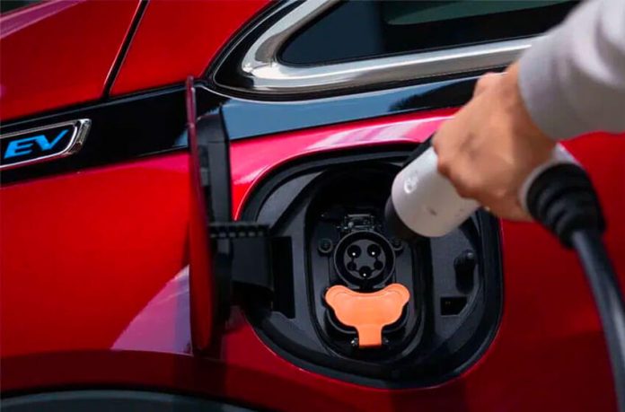 A U.S. congressional bill proposes giving tax credits to buyers of US-made electric vehicles.