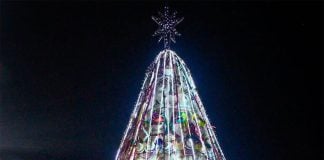 Nacajuca's artisanal Christmas tree.