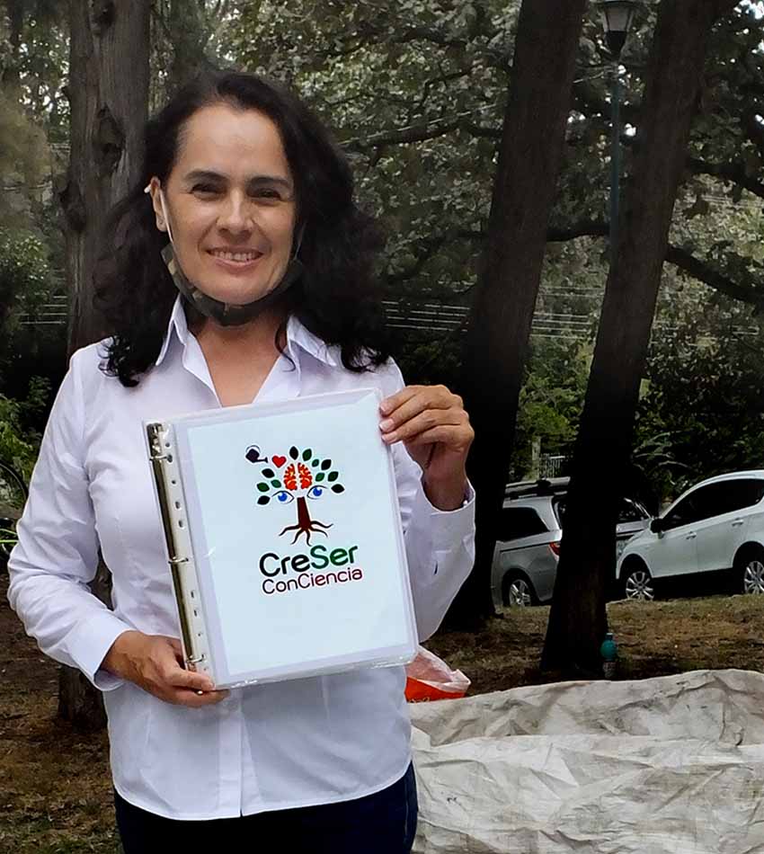 CreSer ConCiencia program Louisette Chacon