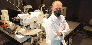 Chris Wood, director of the National Laboratory of Advanced Microscopy.