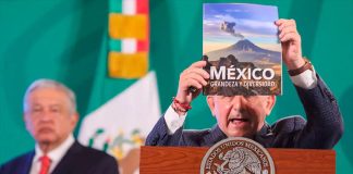 INAH director Diego Prieto first announced the plans for the book "México, Grandeza y Diversidad" in September 2021.
