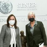 Energy Minister Rocío Nahle and U.S. Secretary of Energy Jennifer Granholm pose for a picture at their meeting last week.