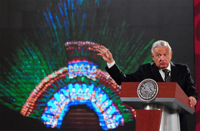 On Wednesday, President López Obrador criticized the Austrian response to his request to borrow Moctezuma's headdress.