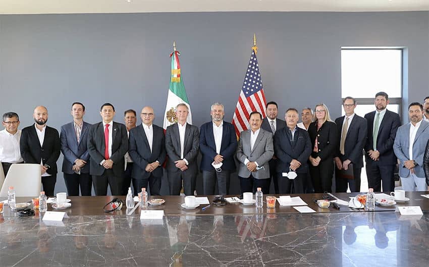 Michoacán Governor Alfredo Ramírez Bedolla and other state officials met with USDA representatives and avocado exporters on Wednesday to work on a deal to resume exports.