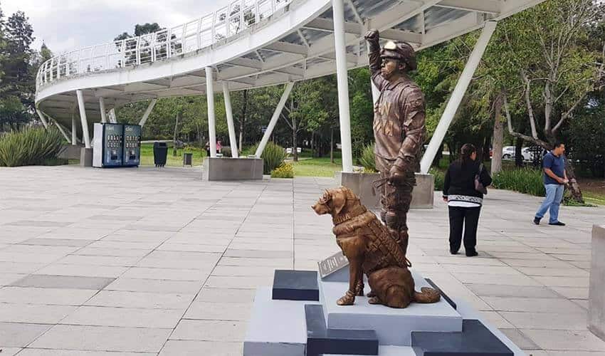 Frida rescue dog monument puebla, mexico