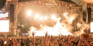 The Foro de las Estrellas stage offers daily free concerts during the San Marcos Fair in April and May.