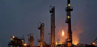 A Pemex refinery in Hidalgo flares excess gas.