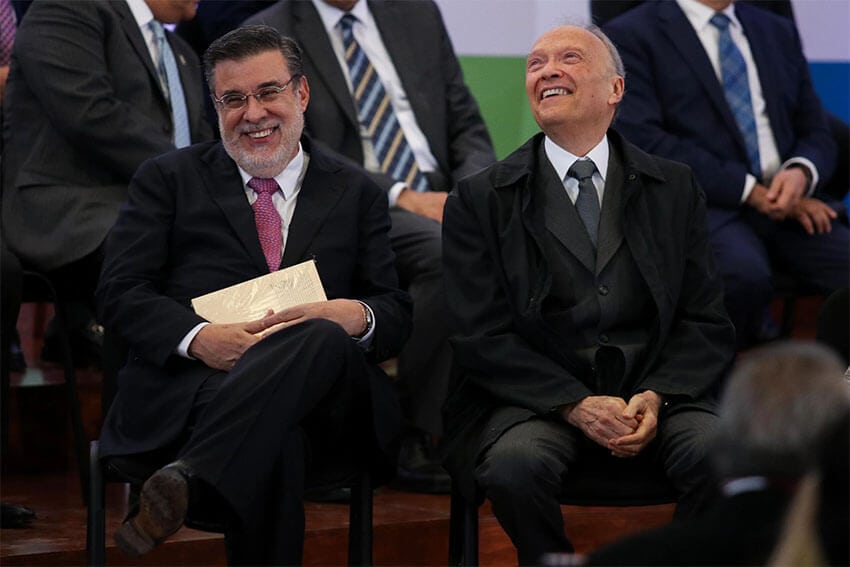 Julio Scherer Ibarra, former presidential legal counsel (left) and Attorney General Alejandro Gertz Manero (right) sit together at a 2019 government event.