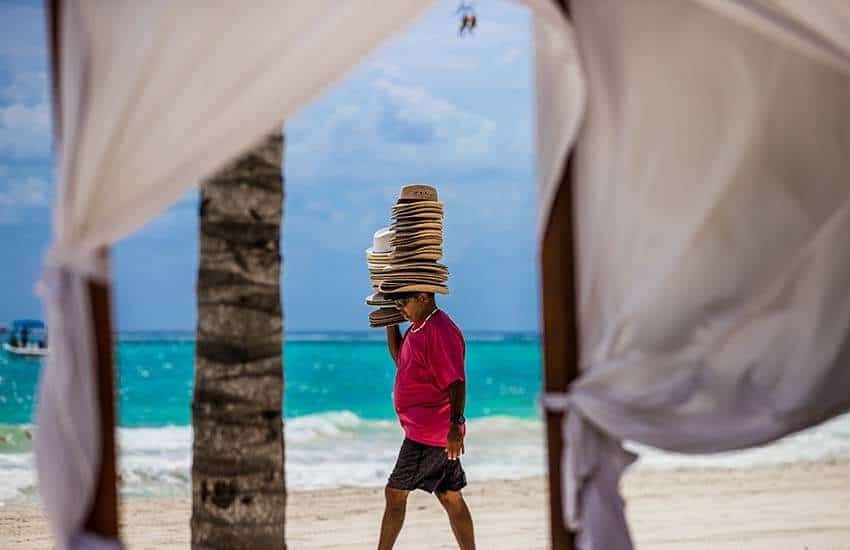 vendor in Playa del Carmen
