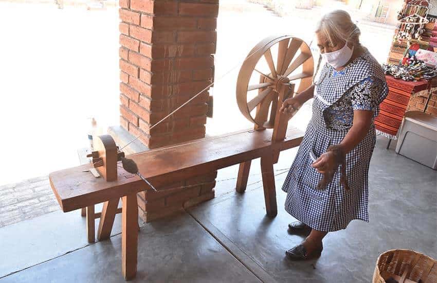 Weavers of Teotitlan, Oaxaca