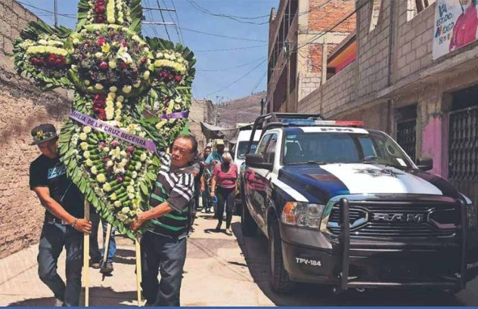 funeral of Genaro Lozano, murdered juice vendor Mexico state