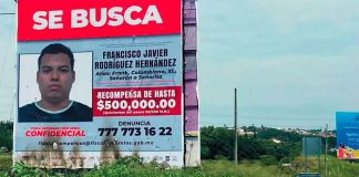 A billboard offers 500,000-peso reward for El Señorón.