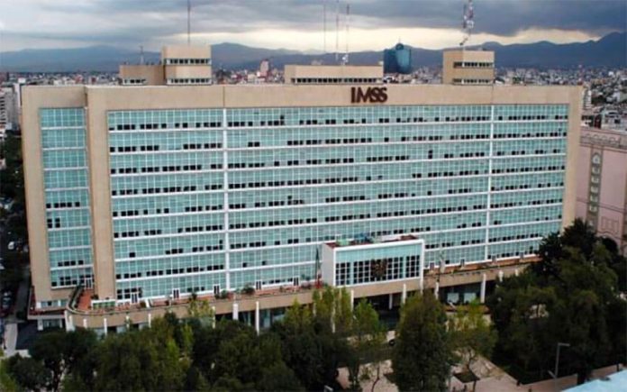 IMSS headquarters in Mexico City.