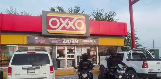 Oxxo store