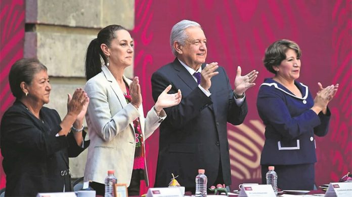 Morena coalition wins large majorities in Mexico's Congress