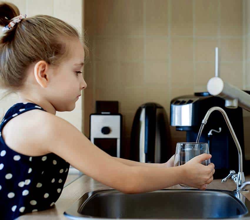 Child in Holland drinking clean chlorine-free water