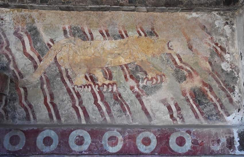 jaguar mural at Teotihuacan archaeological site
