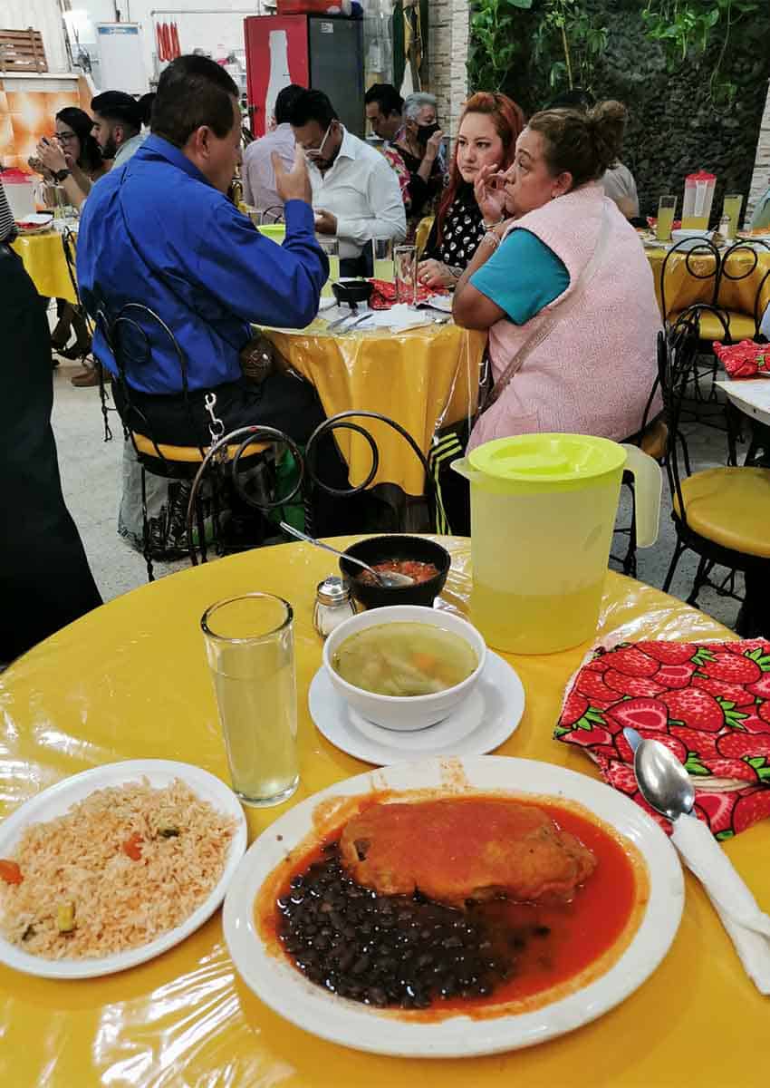 Comida corrida restaurant in Mexico City