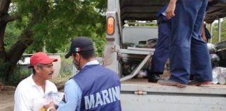 Hurricane Agatha victim in Oaxaca receiving aid