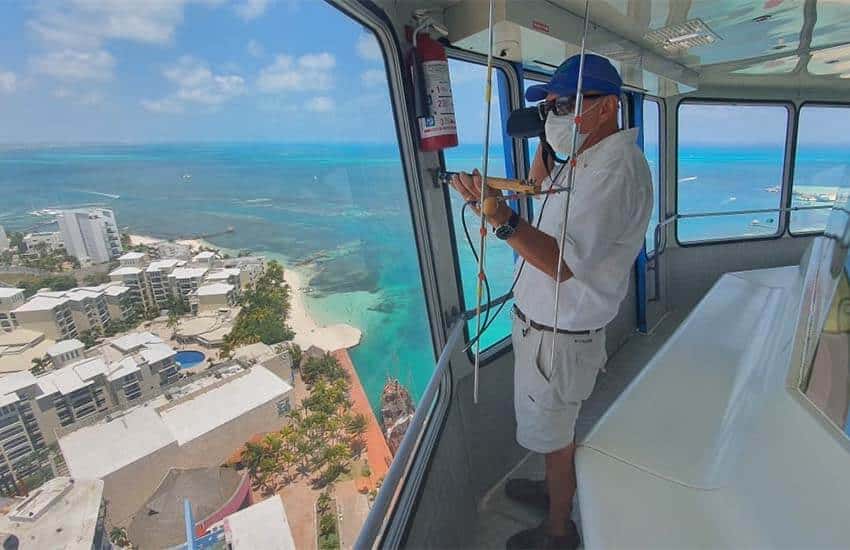 Mexican marine mammologist Benjamin Morales