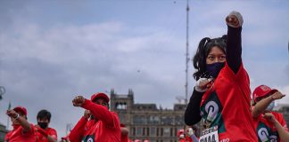 Participants were given red, white and green T-shirts and organized to form a Mexican flag.