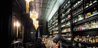 Handshake Speakeasy in the Colonia Juárez neighborhood of Mexico City.