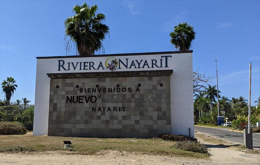 One local welcome sign was changed from "Welcome to Nuevo Vallarta" to "Welcome to Nuevo Nayarit," shortly after the governor proposed the name change in January.