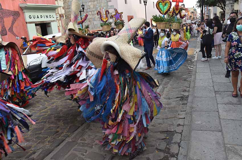 tiliche dancers in Oaxaca