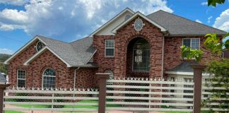 El Chueco's home in Bahuichivo, Chihuahua.