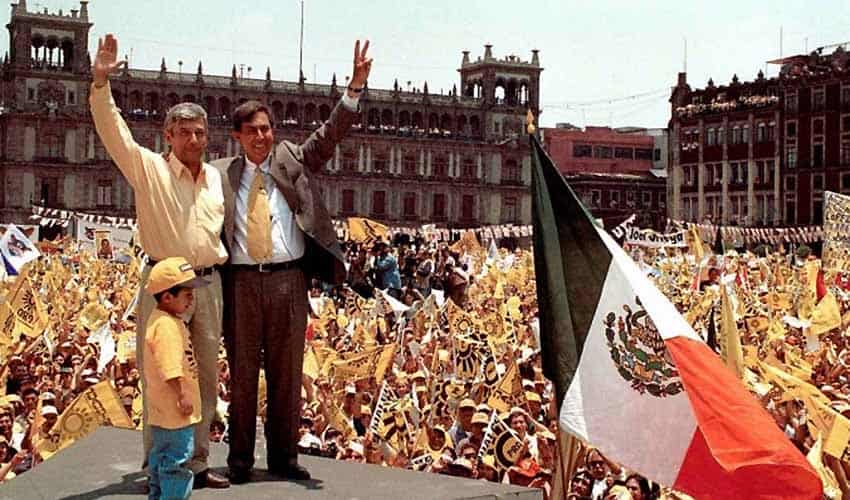Cuauhtemoc Cardenas candidate for chief of Mexico government 1997