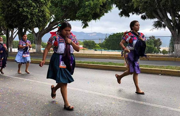 women's traditional tortilla race in Tehuacan, Puebla
