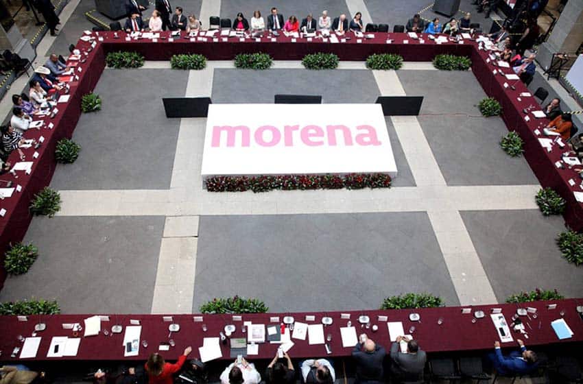 Morena senators' meeting
