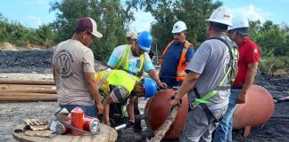 rescuers at Coahuila mine collapse