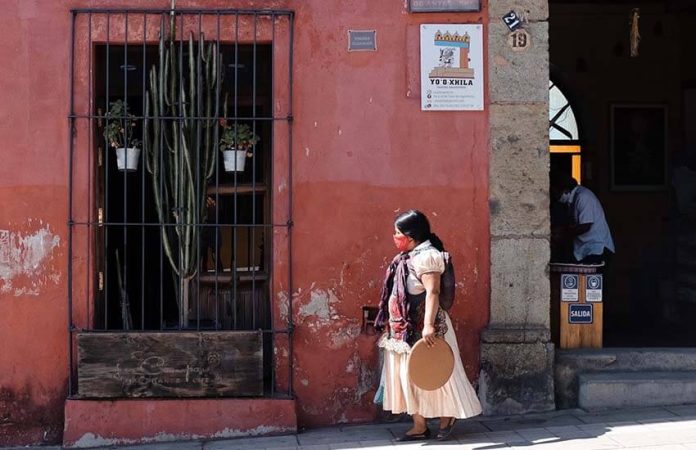 woman in Oaxaca City