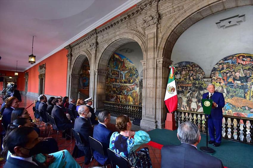 President López Obrador gives his fourth annual government report from the National Palace.