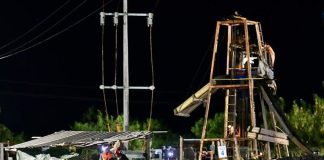 The water levels in the mine increased early Sunday morning, evidently due to accumulated water in the nearby Las Conchas mine.