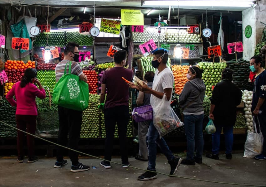 The impacts of inflation have been felt both in Mexican markets and around the world, as food and energy prices rise.
