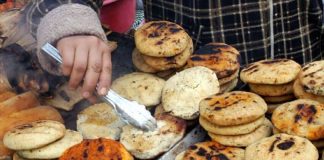 A wide variety of the fried or baked dough balls known as gorditas can be found across Mexico.