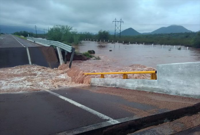 Flooding damaged federal highway 15 in several areas, and took out part of El Valiente bridge.